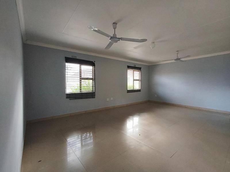 6 Bedroom Property for Sale in Mthata Eastern Cape